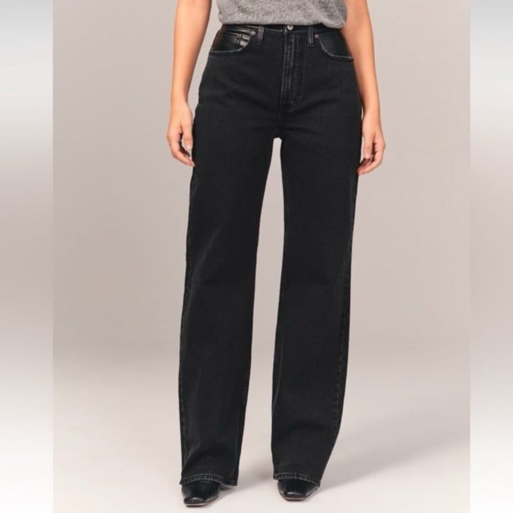 Abercrombie & Fitch Curve Love ’90s Relaxed High Rise Faux Leather Jeans 23R - Picture 2 of 11